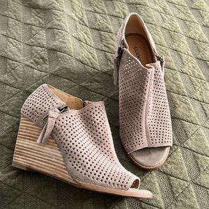 Lucky Brand Wedge Heels